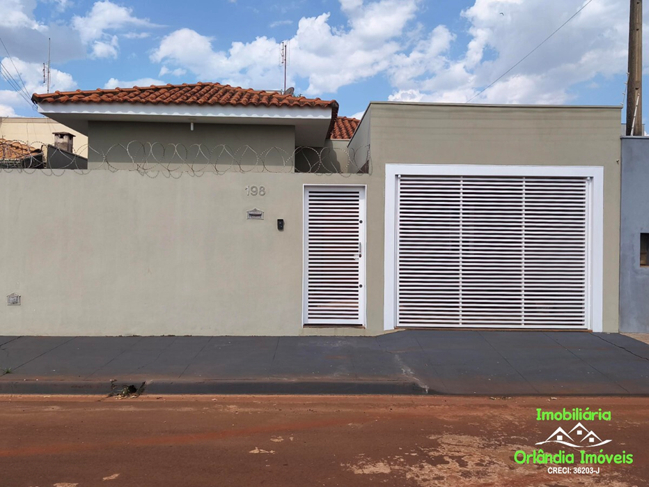 Venda Casa No Jardim Santa Helena Orlândia-SP